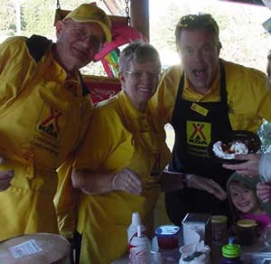 Mary Lou, Gene, Jim 2008